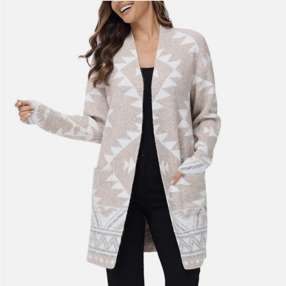 NWT Frye Cozy Cardigan- Women's Beige and White Geometric Sweater Size XXL - Picture 1 of 11